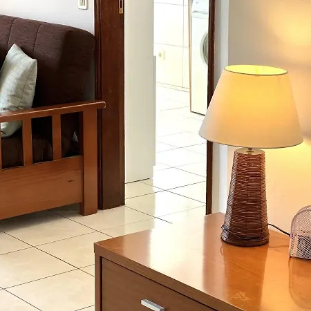 Linda - Near The Beach - By Hd Apartamento Quarteira